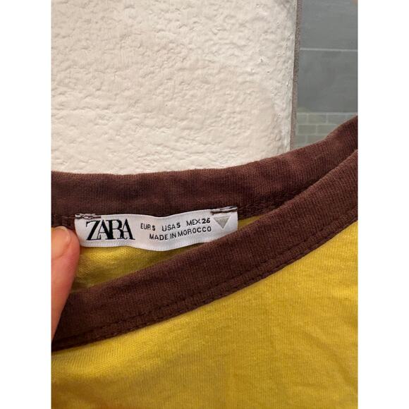Zara Graphic Ringer Tee - Picture 3 of 3